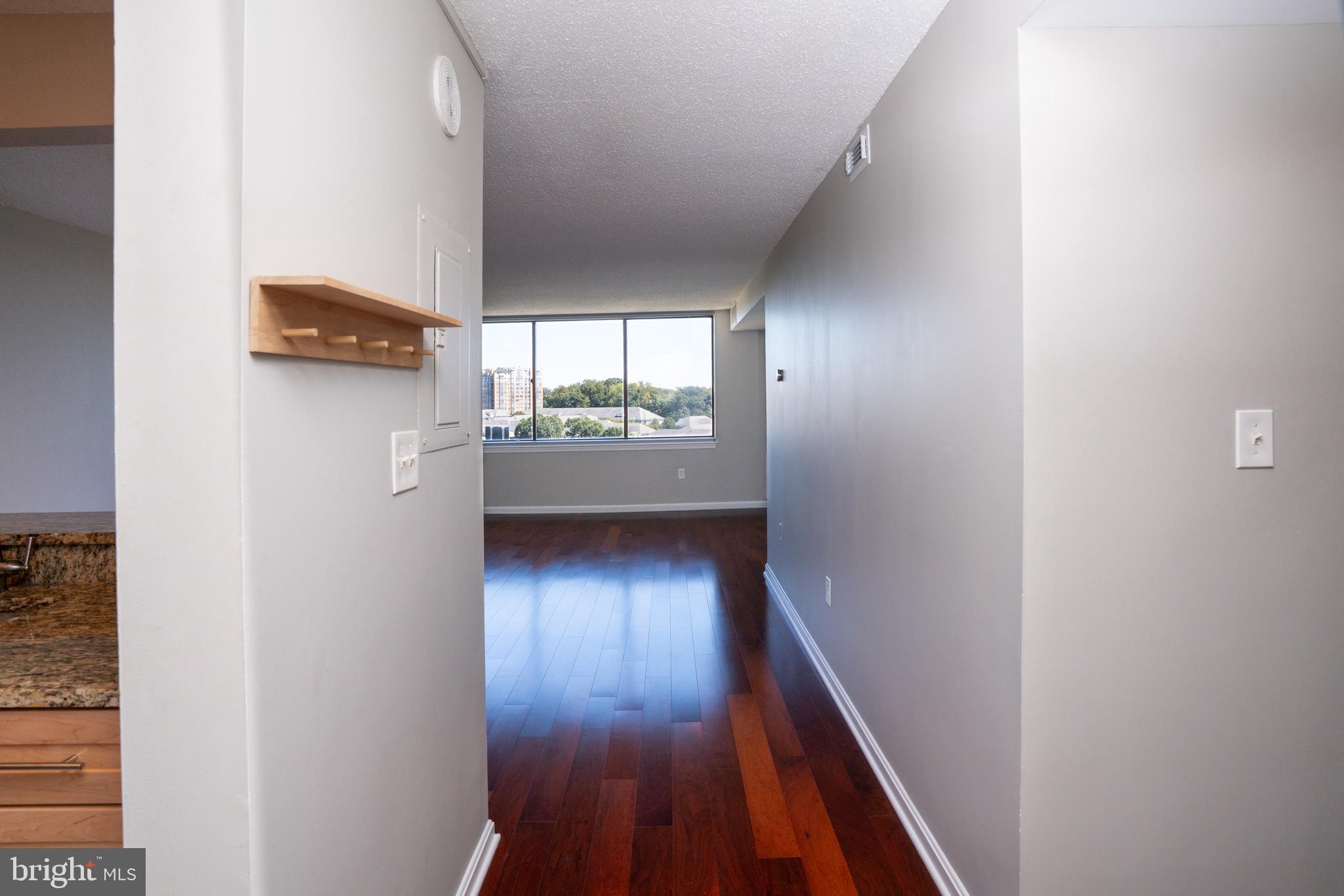 ROCKVILLE - Residential Lease