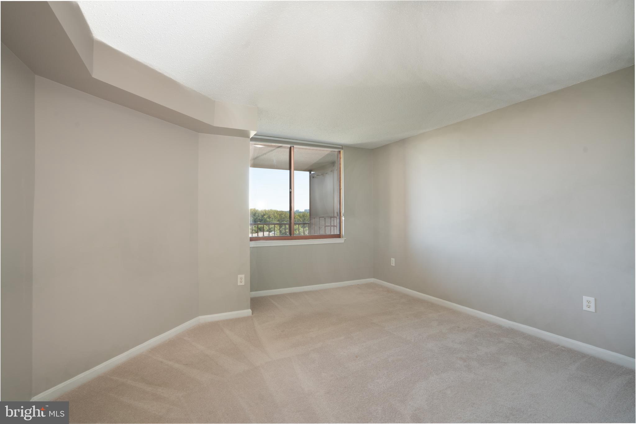 ROCKVILLE - Residential Lease