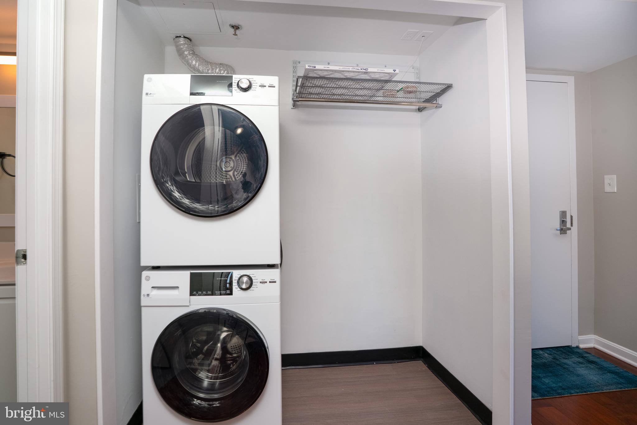 ROCKVILLE - Residential Lease