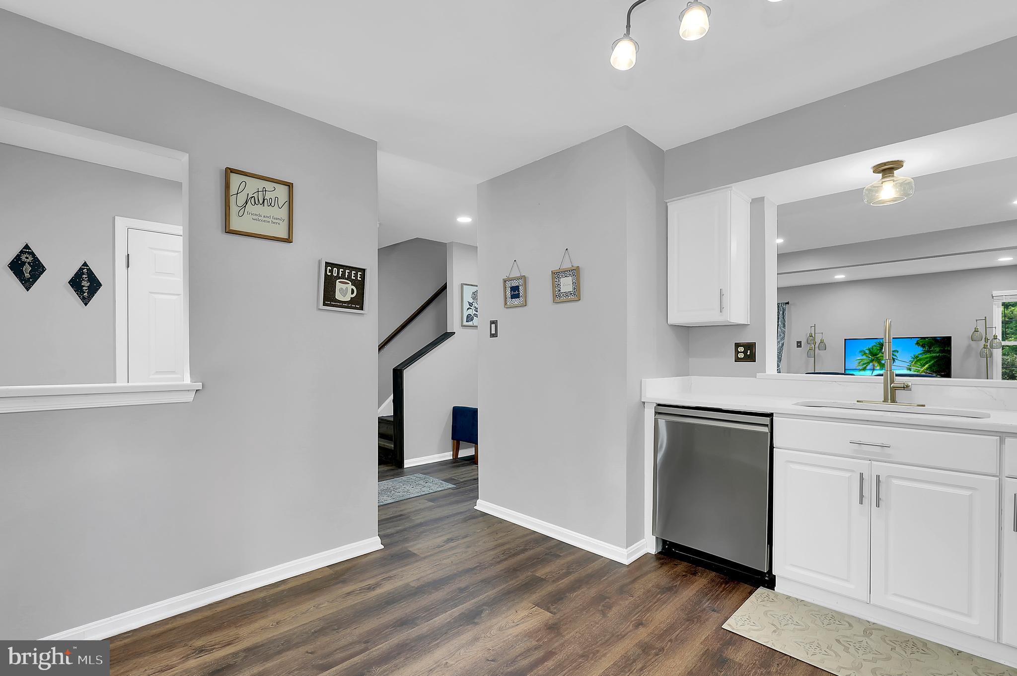 HICKORY RIDGE - Residential