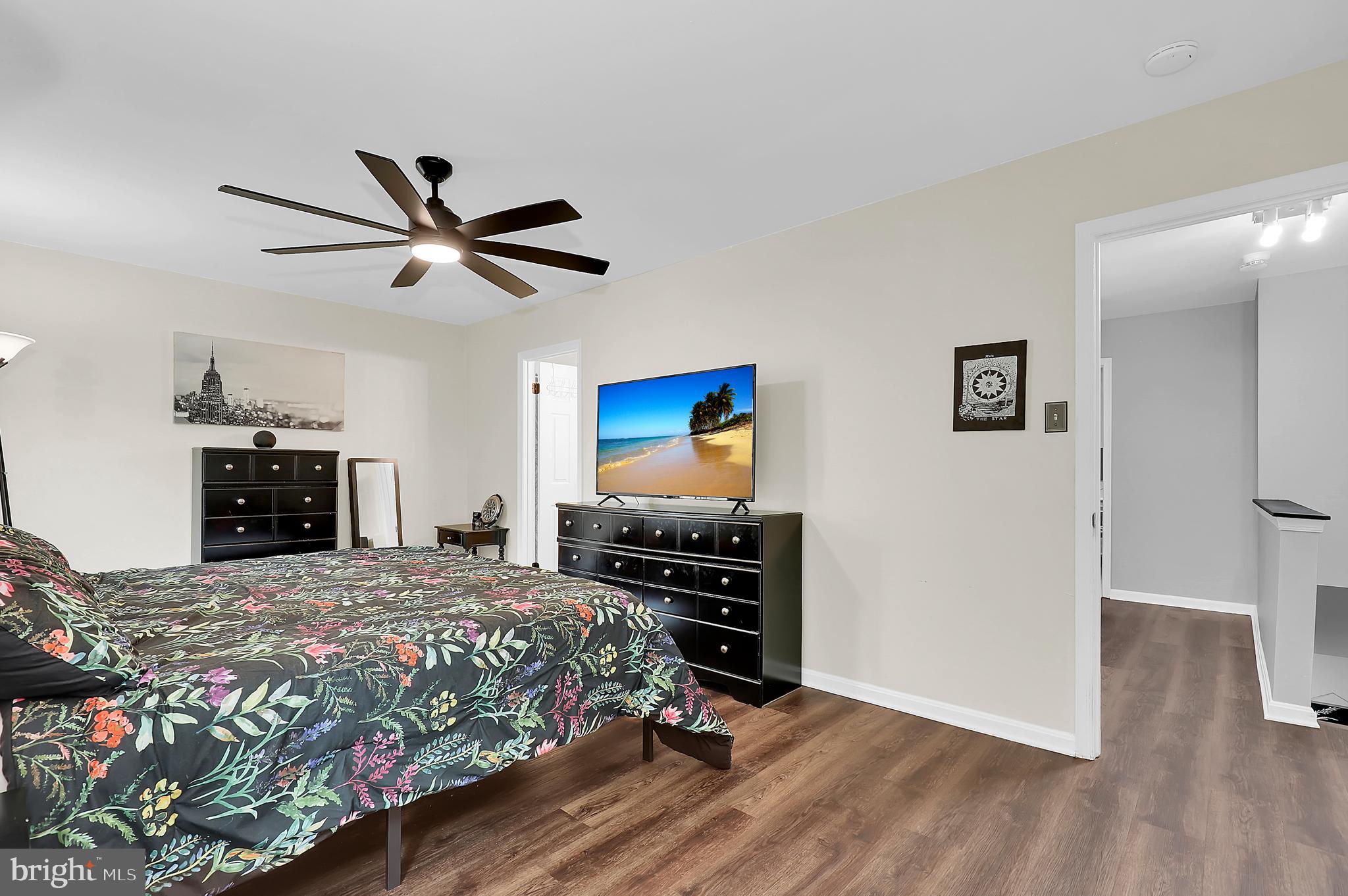HICKORY RIDGE - Residential