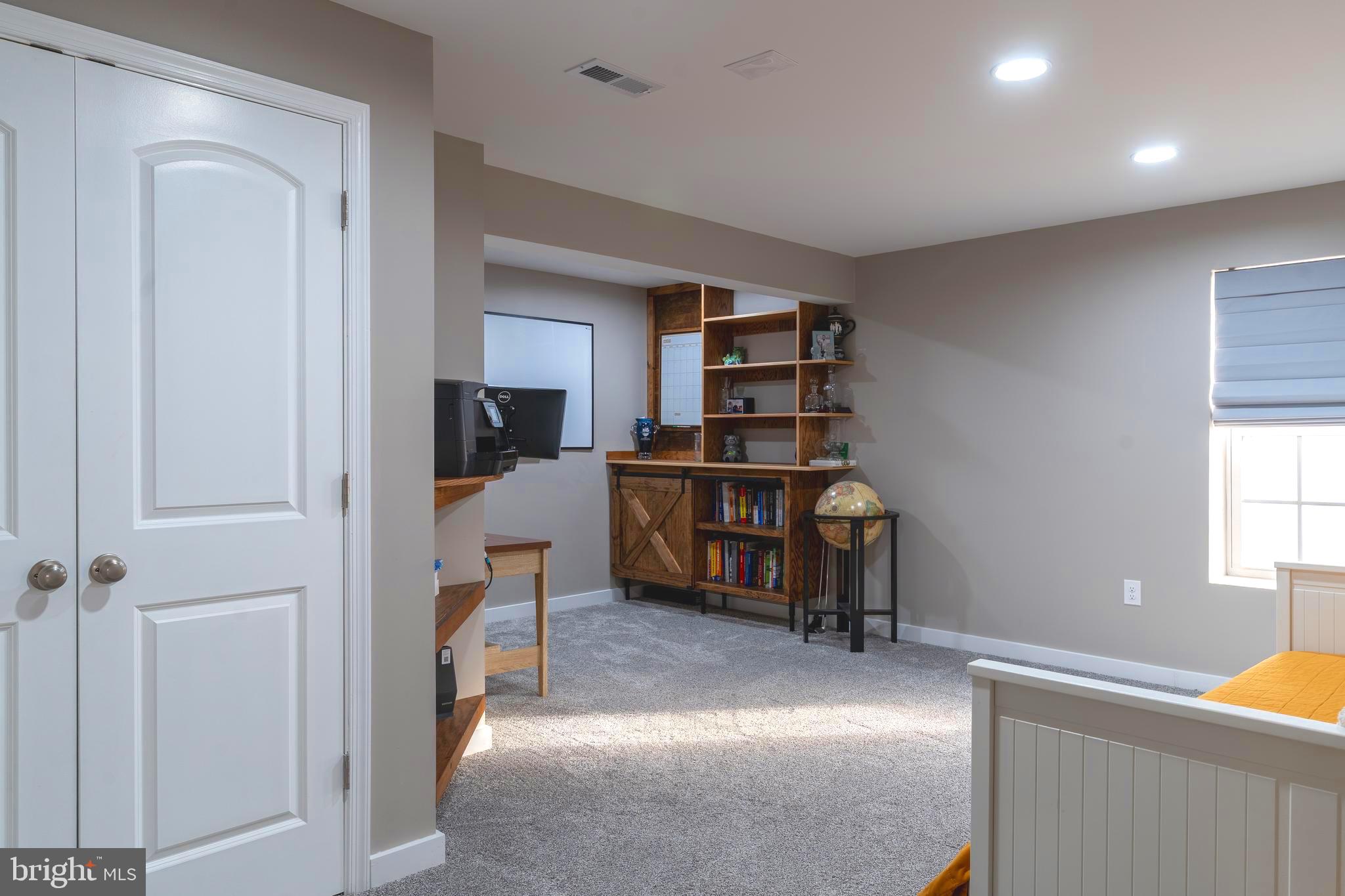 BUTLERS BRIDGE - Residential