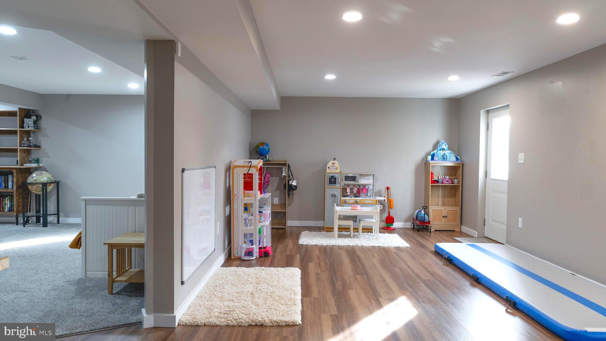 BUTLERS BRIDGE - Residential