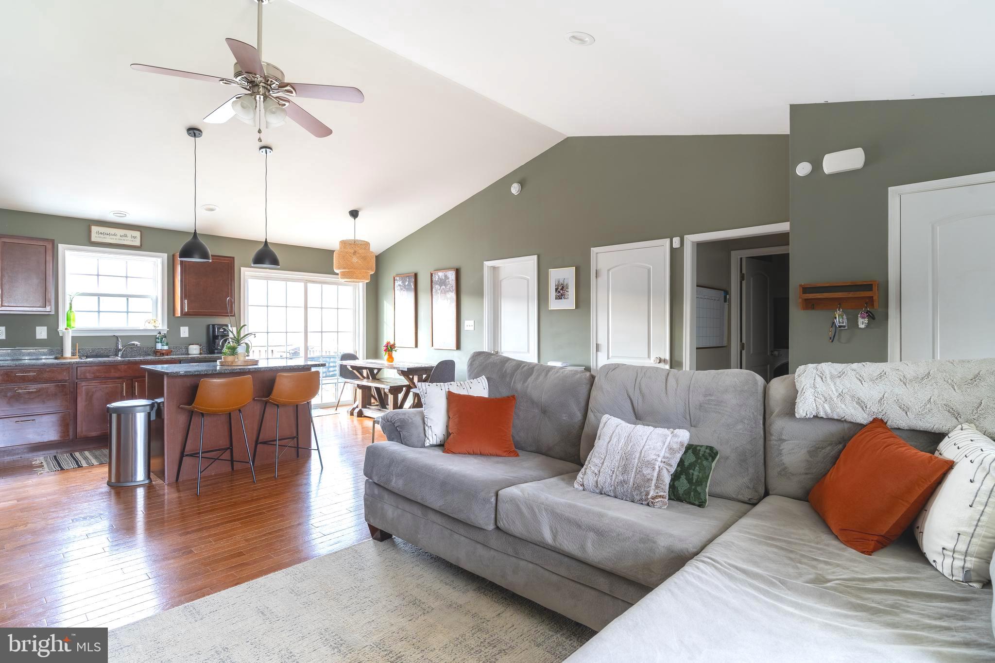 BUTLERS BRIDGE - Residential