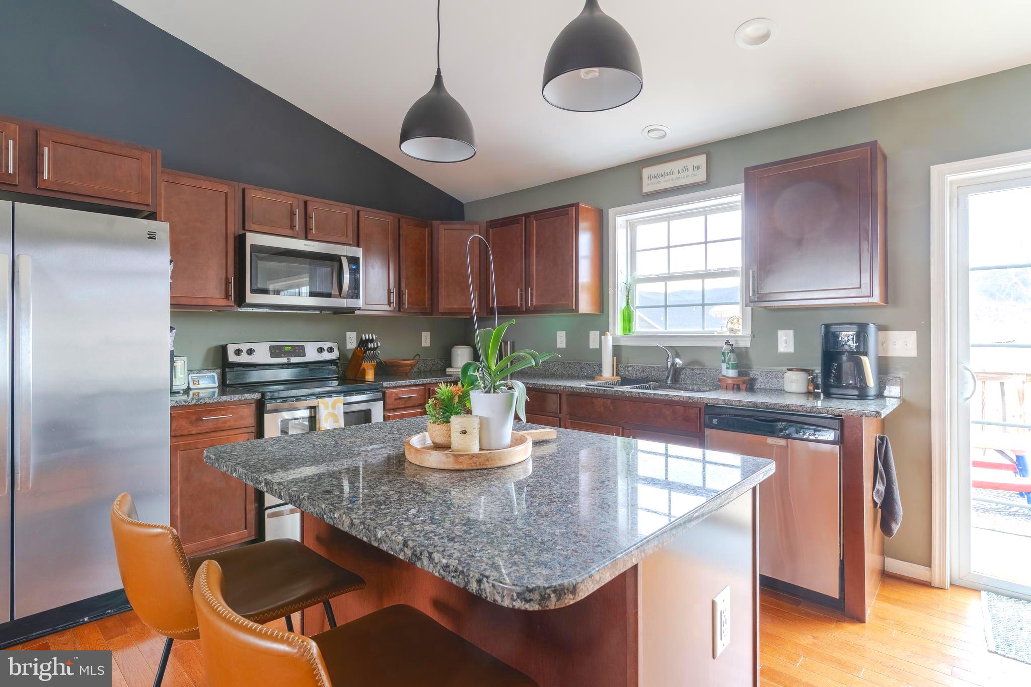 BUTLERS BRIDGE - Residential