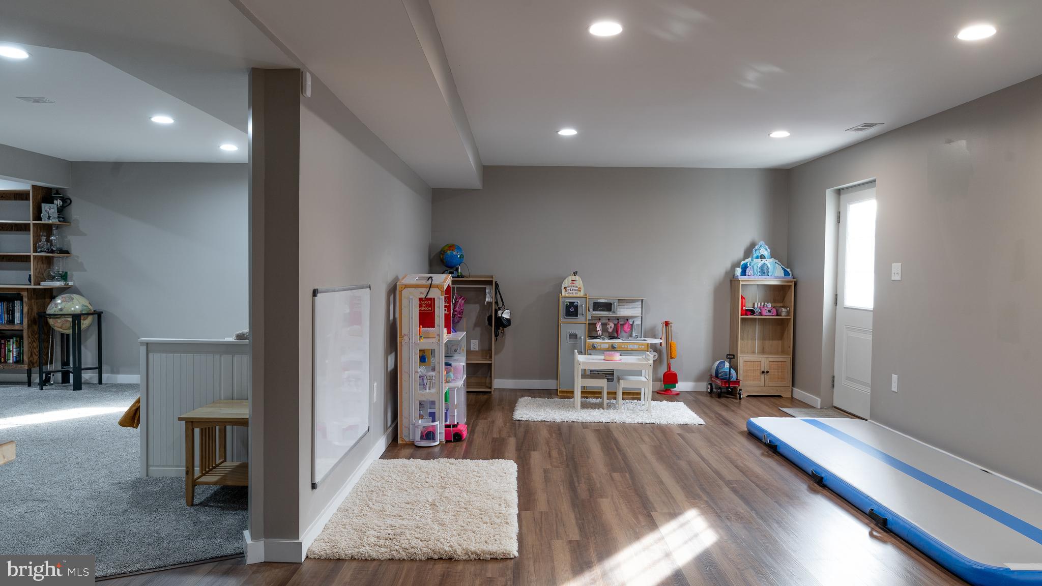 BUTLERS BRIDGE - Residential