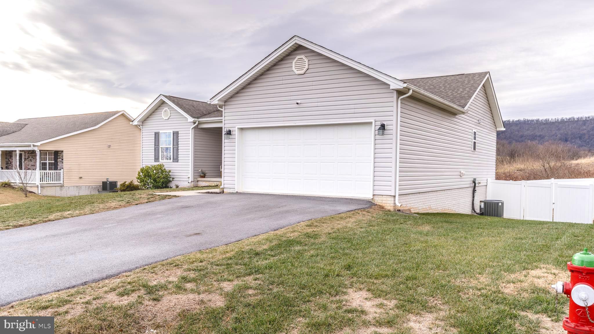 BUTLERS BRIDGE - Residential