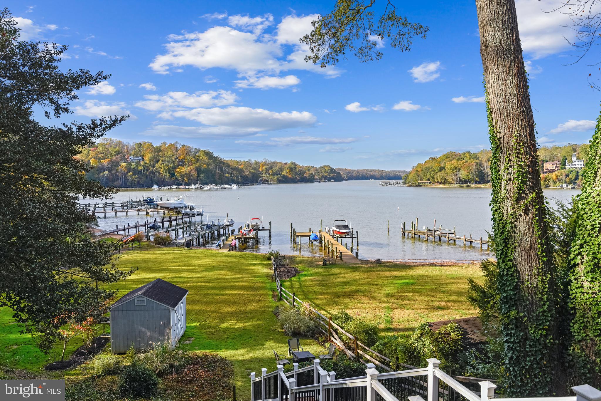 GLEN ISLE - Residential