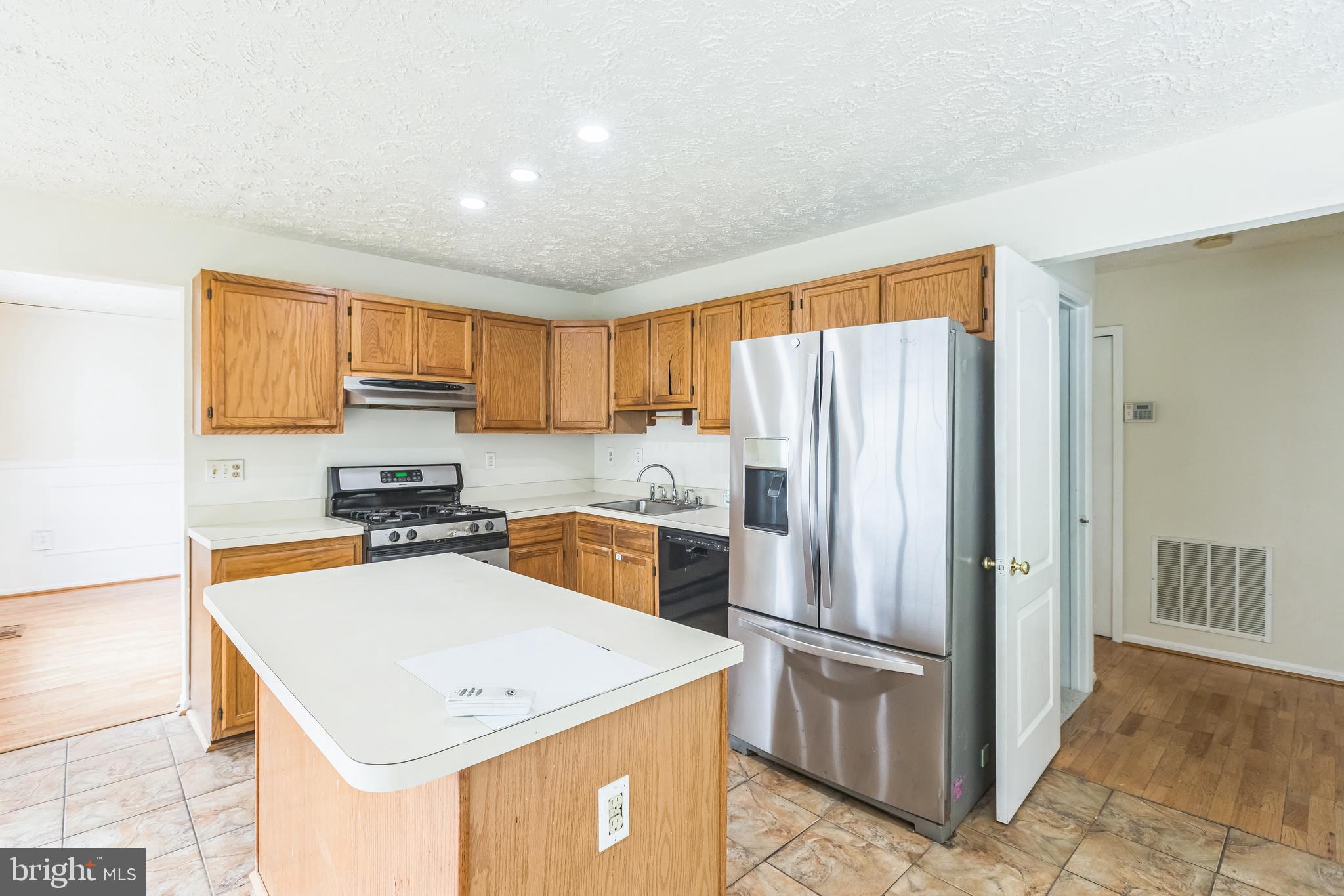 HOLLAWAY ESTATES - Residential