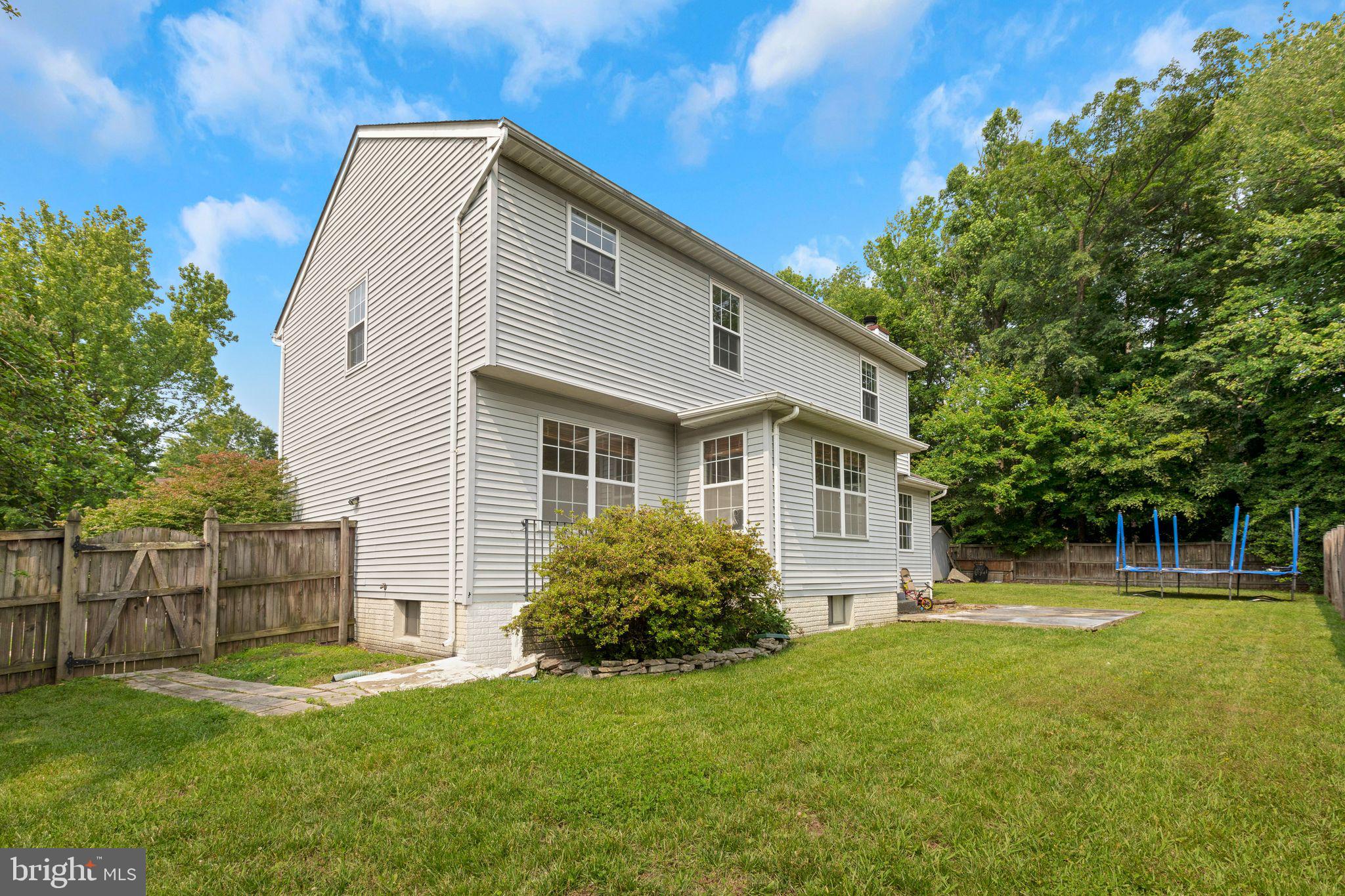 HOLLAWAY ESTATES - Residential