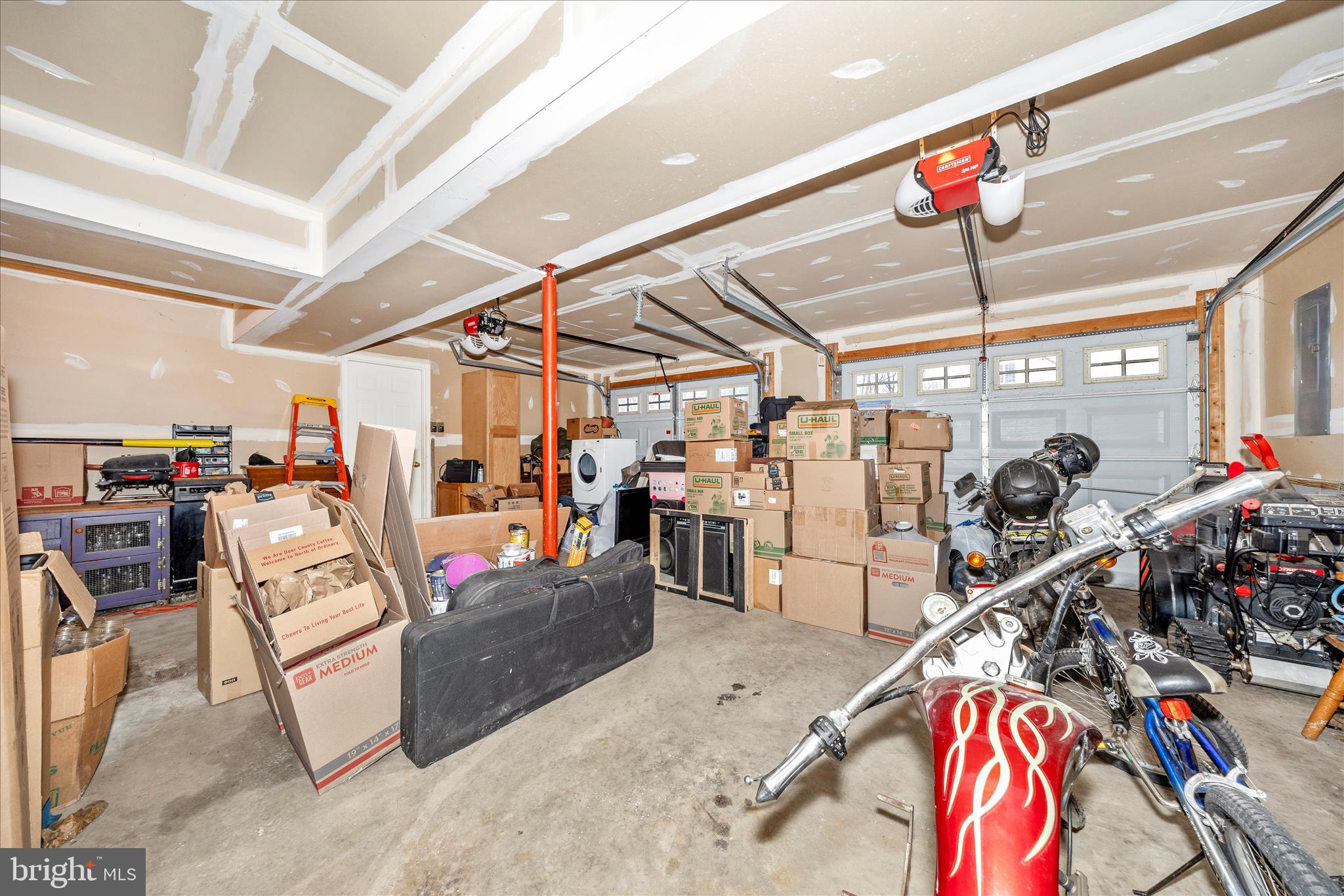 RIDGEFIELD - Residential