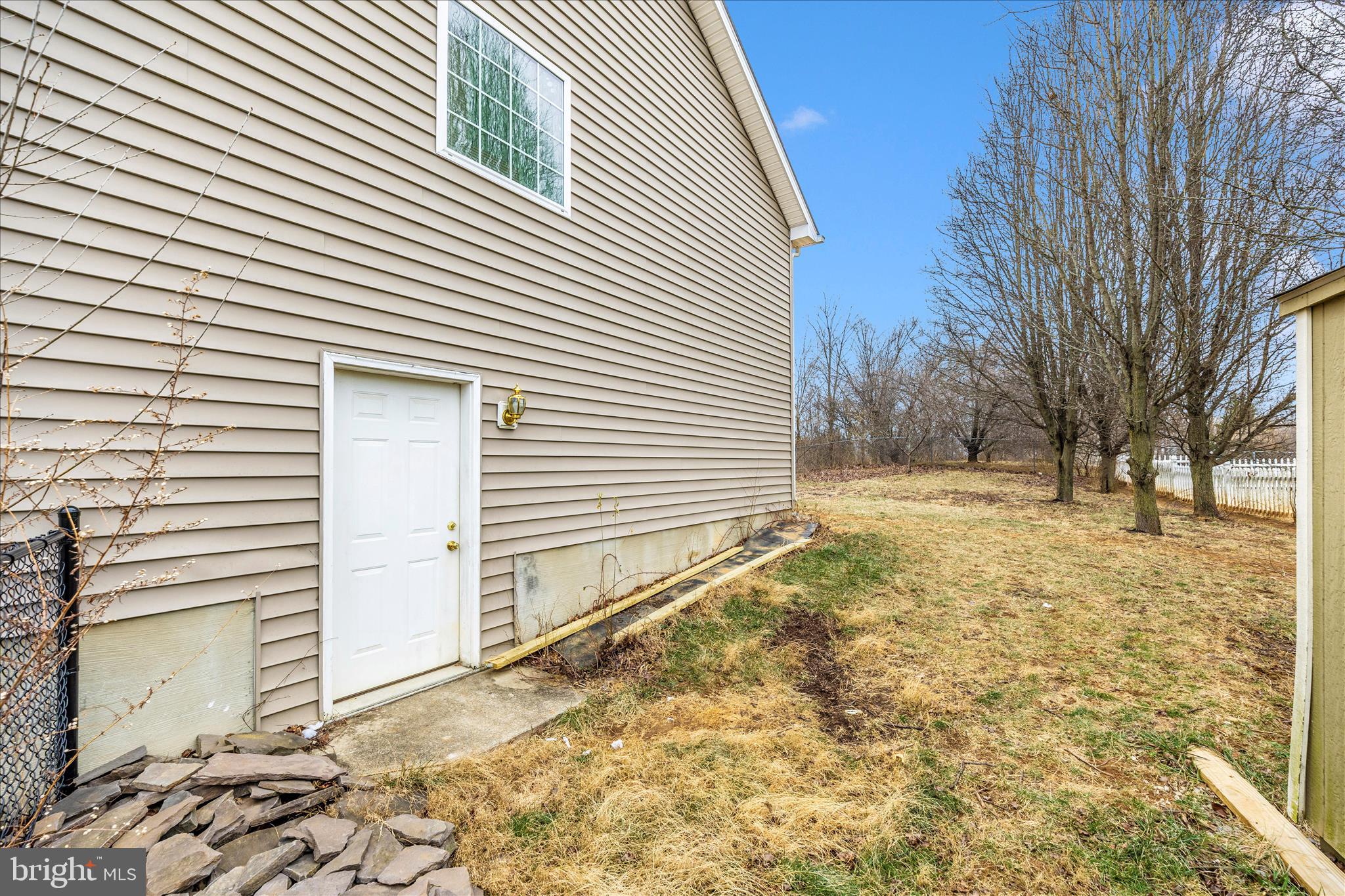 RIDGEFIELD - Residential