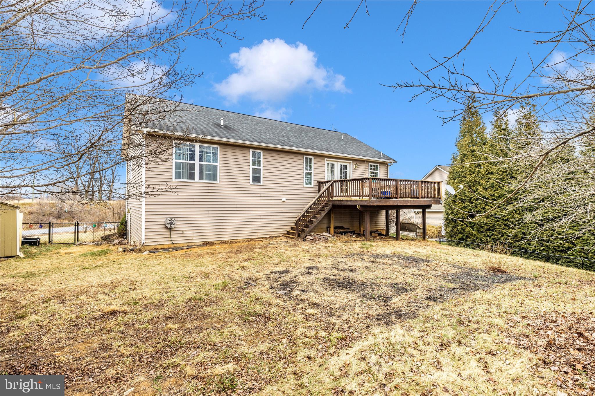 RIDGEFIELD - Residential