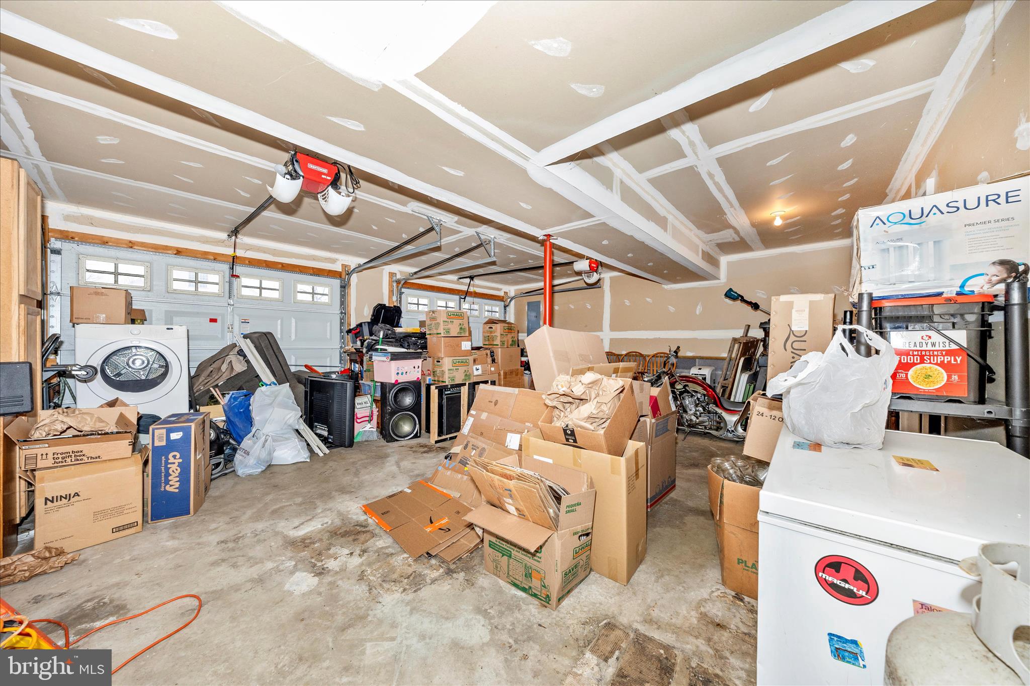 RIDGEFIELD - Residential