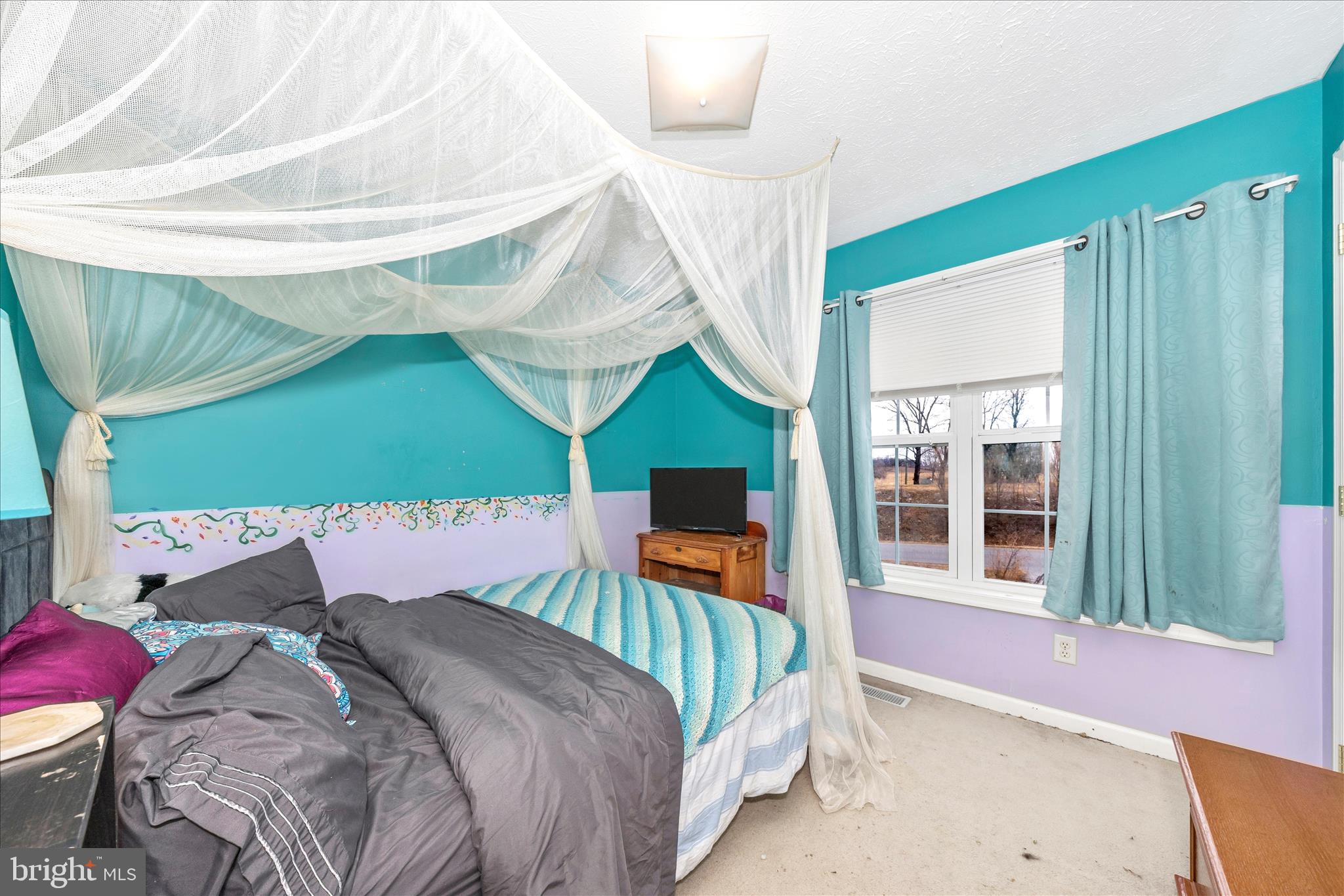 RIDGEFIELD - Residential