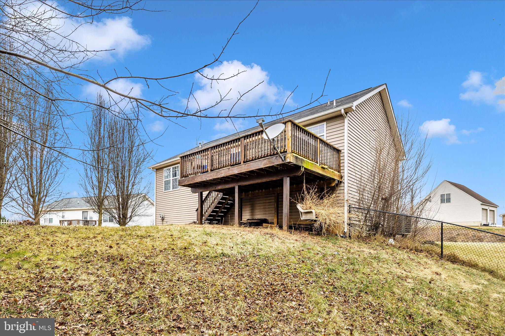 RIDGEFIELD - Residential