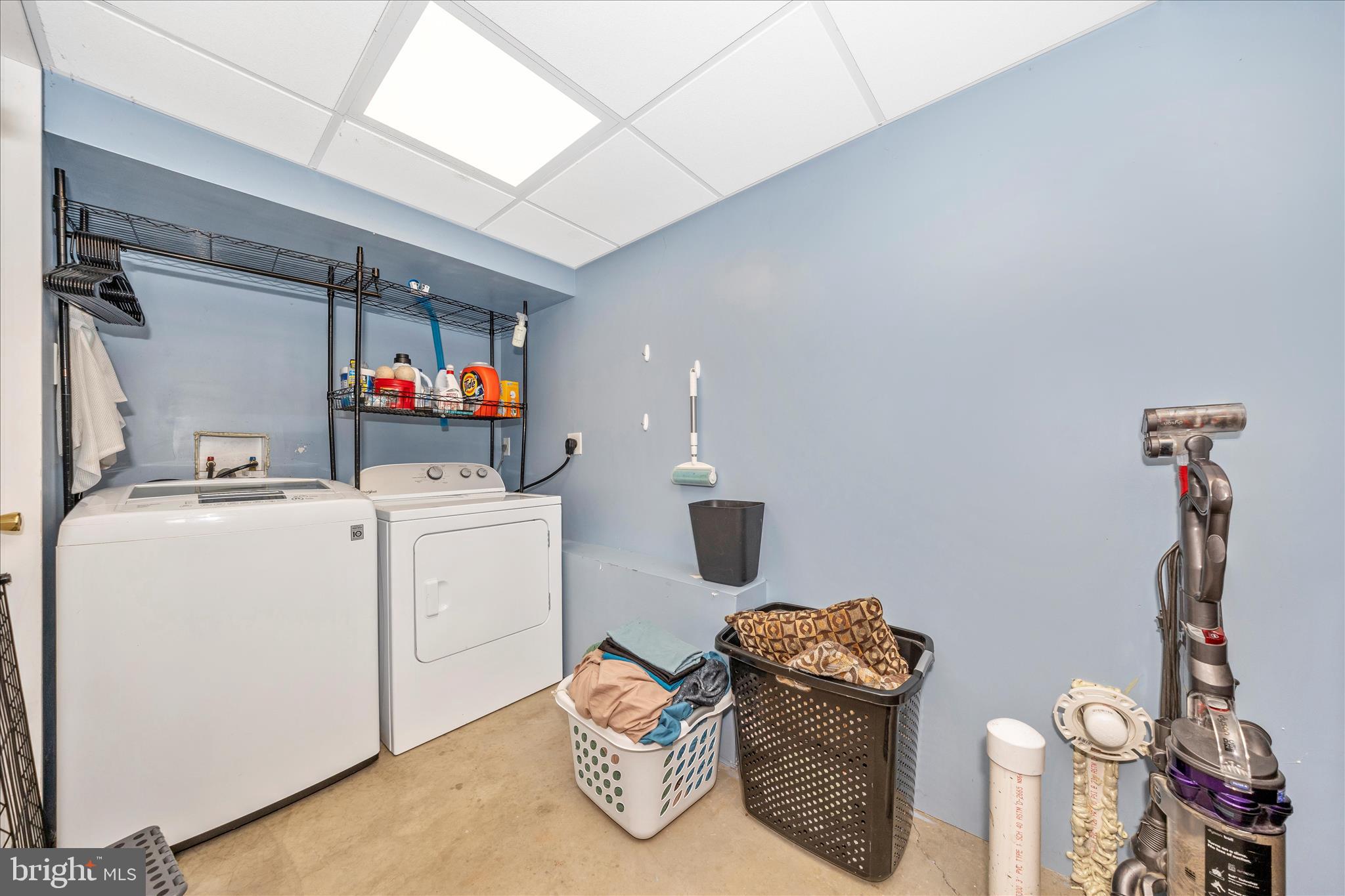 RIDGEFIELD - Residential