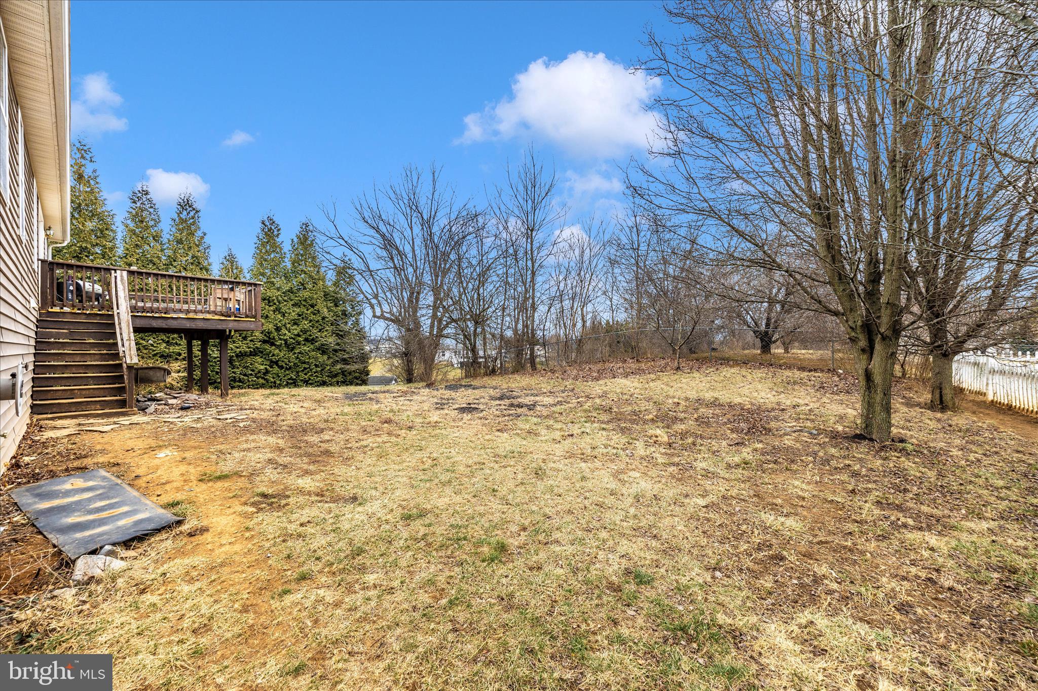 RIDGEFIELD - Residential