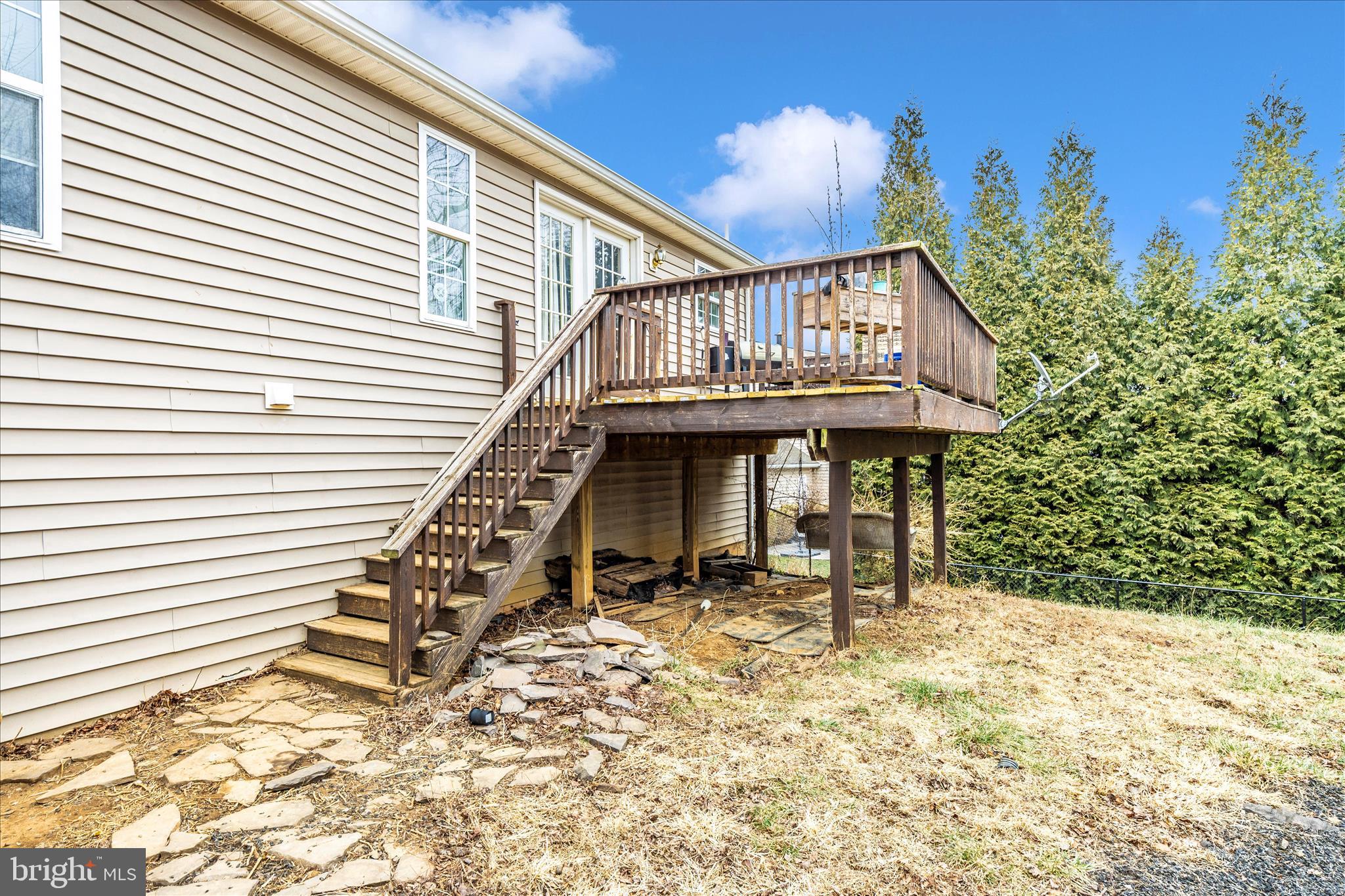 RIDGEFIELD - Residential