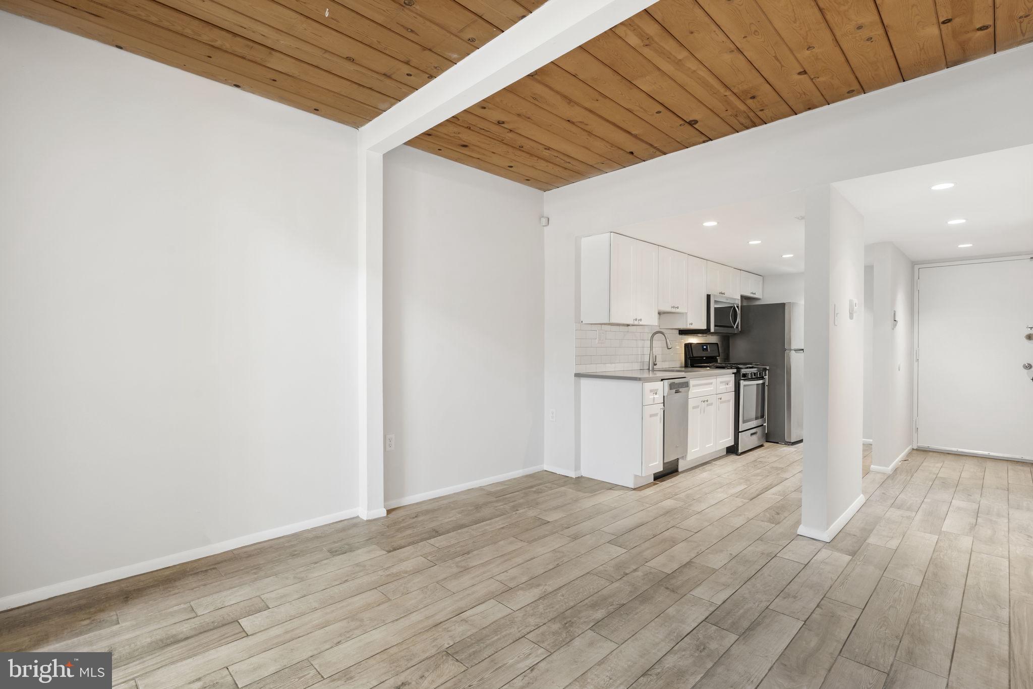 870 N 28TH STREET 115
