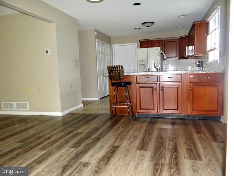 COLDBROOK MEADOWS - Residential