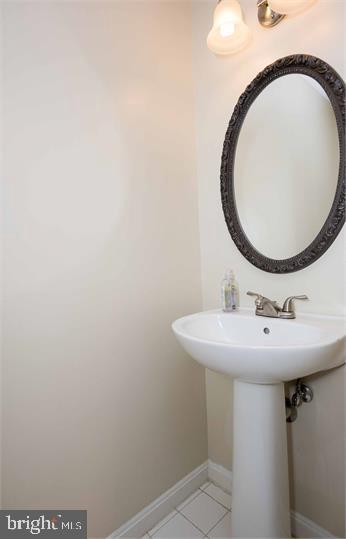 ALEXANDRIA - Residential Lease