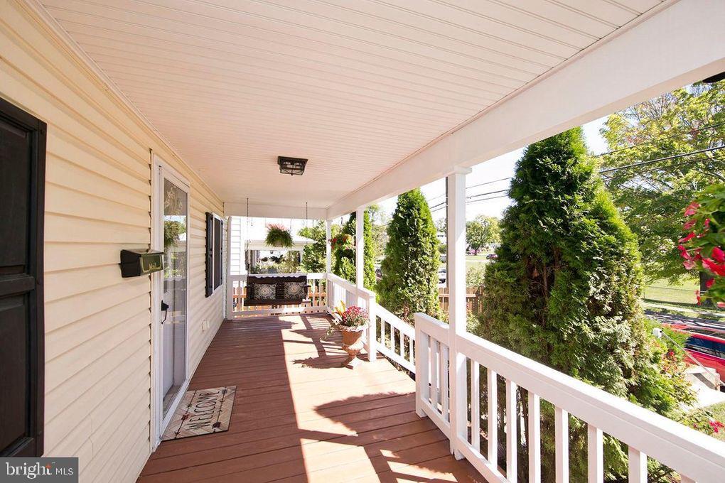 DOWNTOWN WINCHESTER - Residential Lease