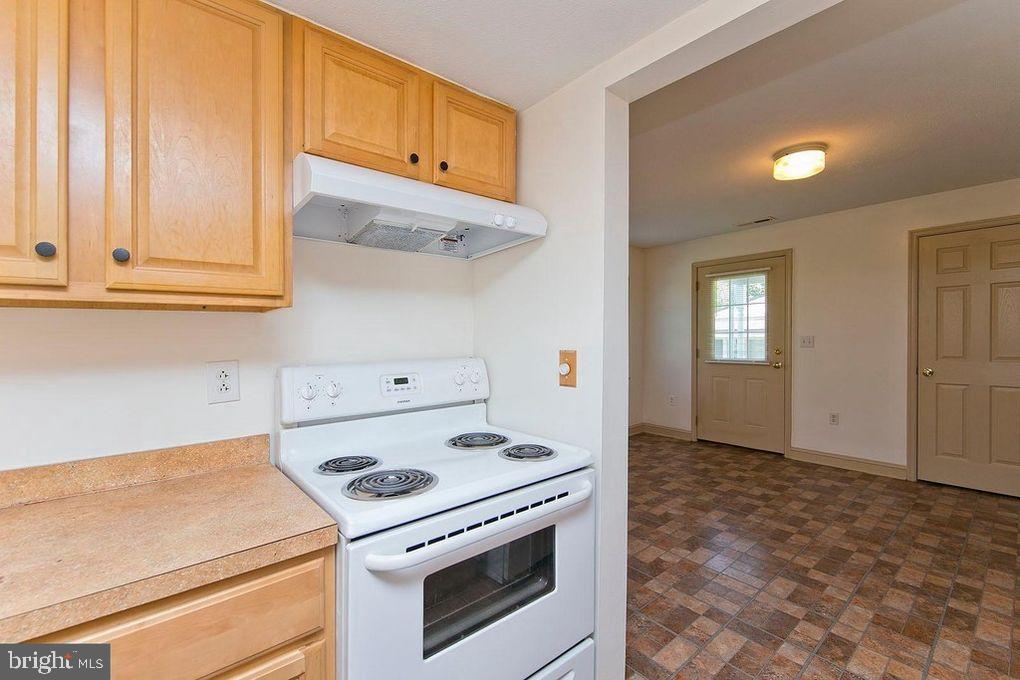 DOWNTOWN WINCHESTER - Residential Lease