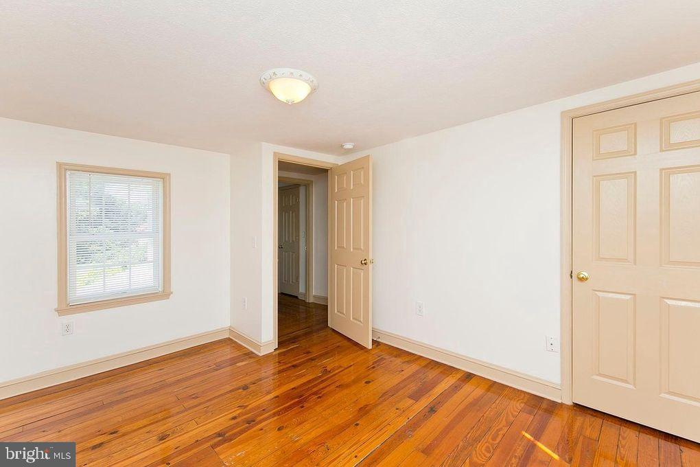 DOWNTOWN WINCHESTER - Residential Lease