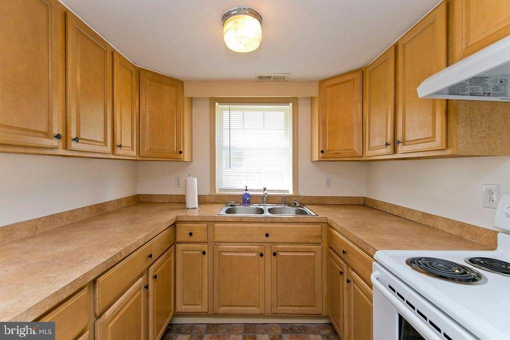 DOWNTOWN WINCHESTER - Residential Lease