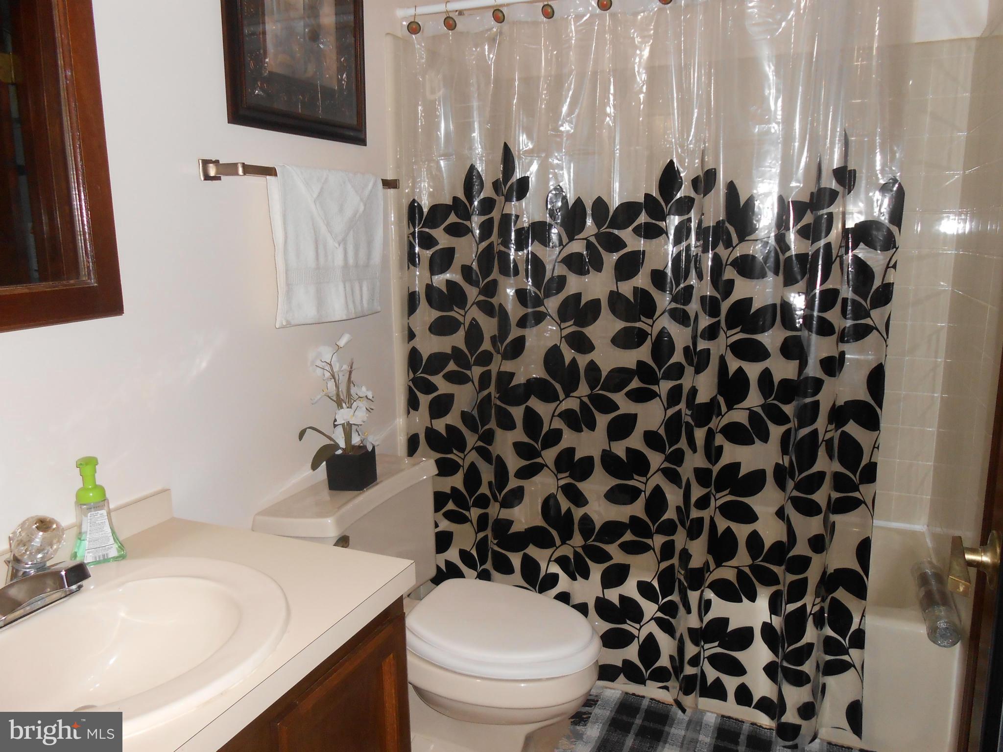 WILDEWOOD - Residential Lease