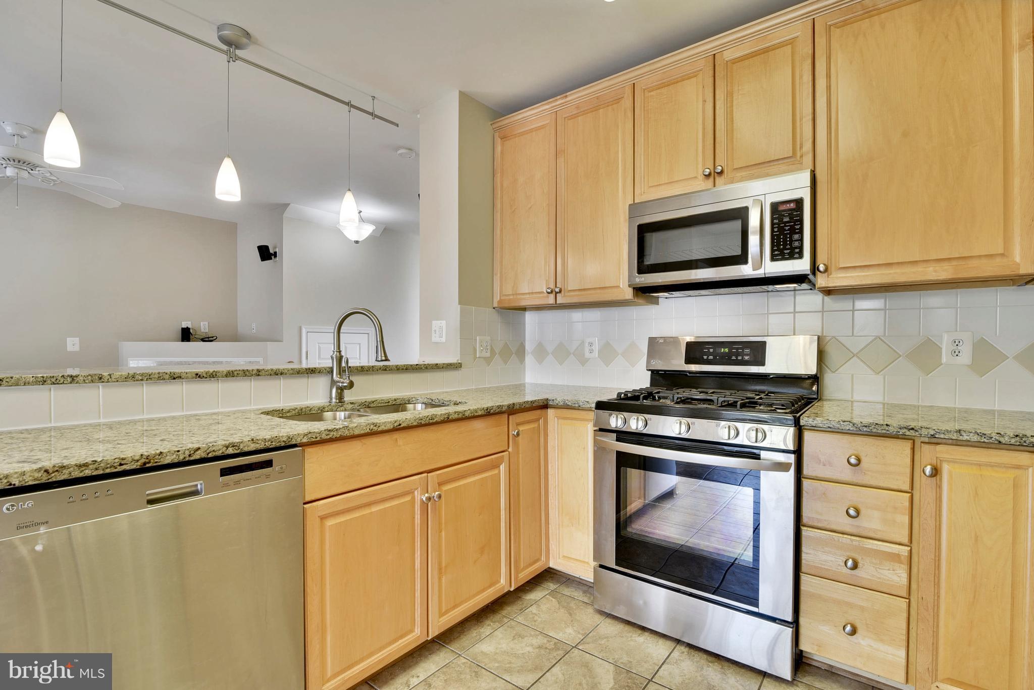 OLD TOWN GREENS - Residential