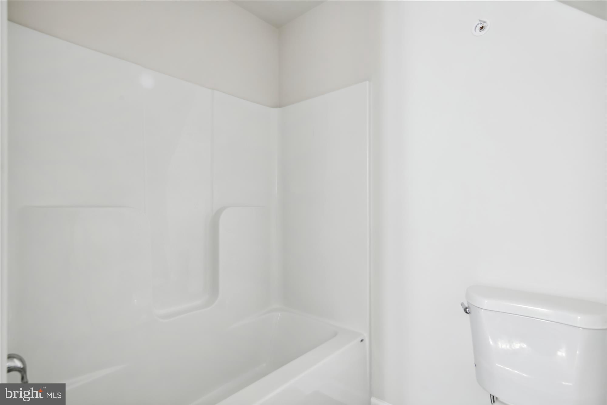 CHESAPEAKE LANDING - Residential