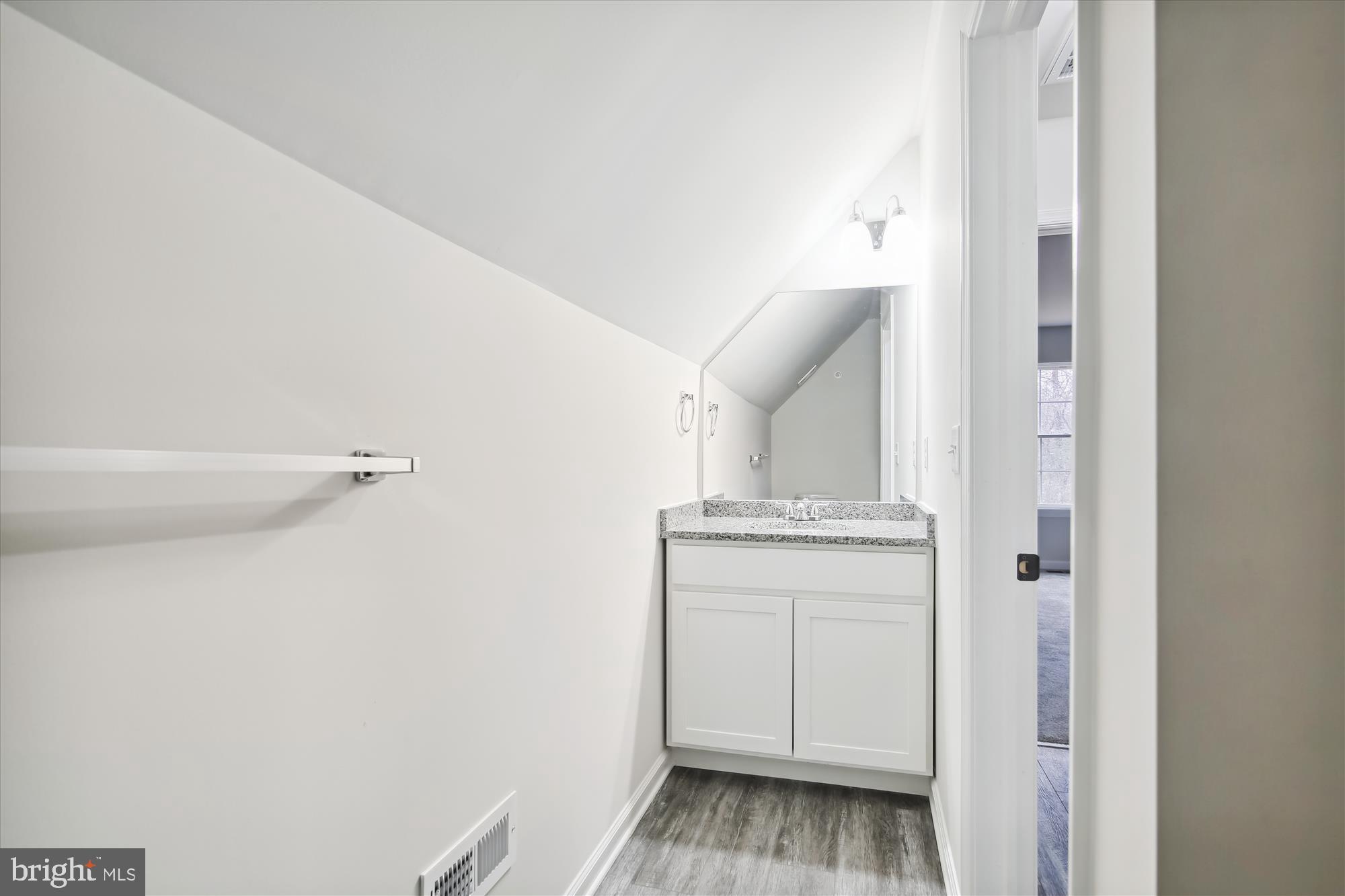 CHESAPEAKE LANDING - Residential