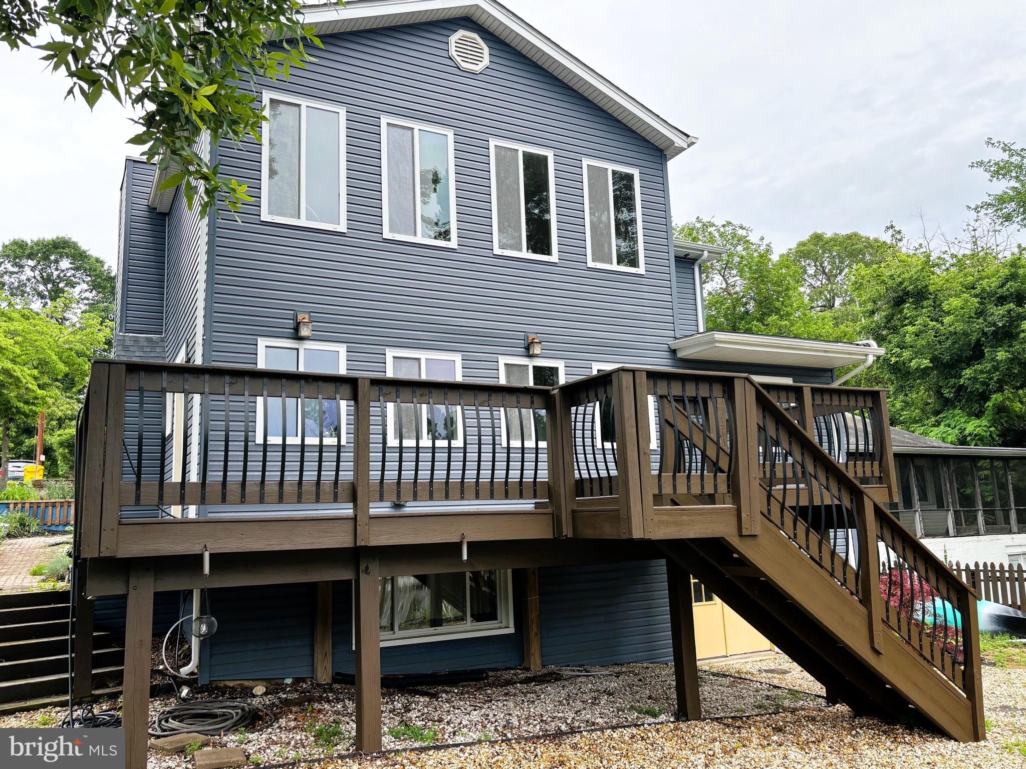 601 RIVERSIDE DRIVE
