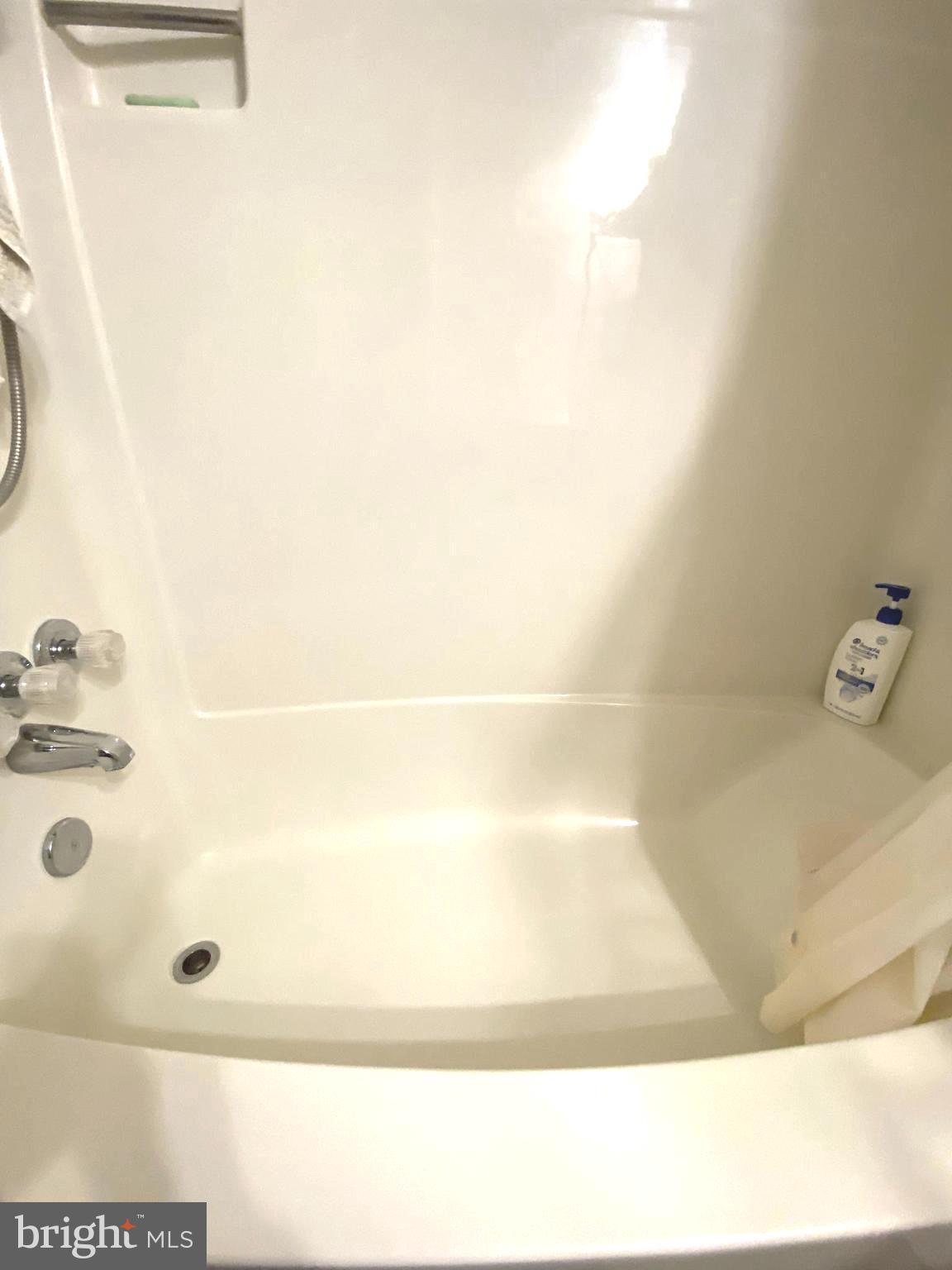 MEADOWBROOK VILLAGE - Residential