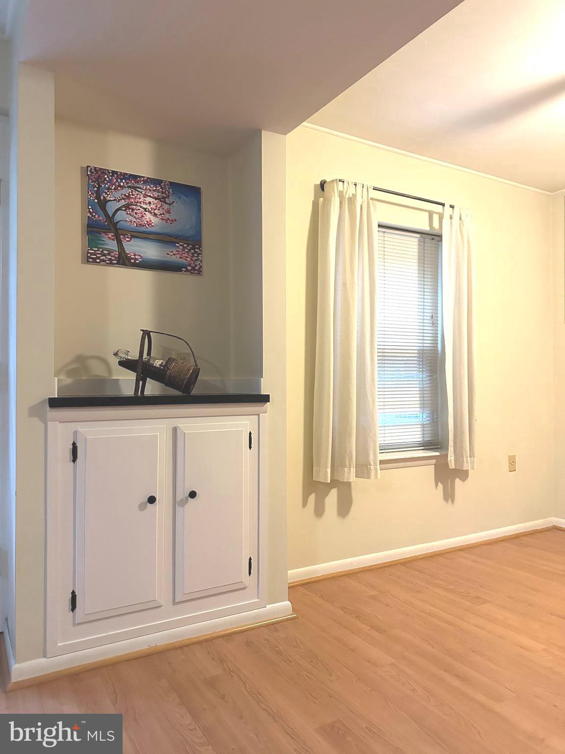 MEADOWBROOK VILLAGE - Residential