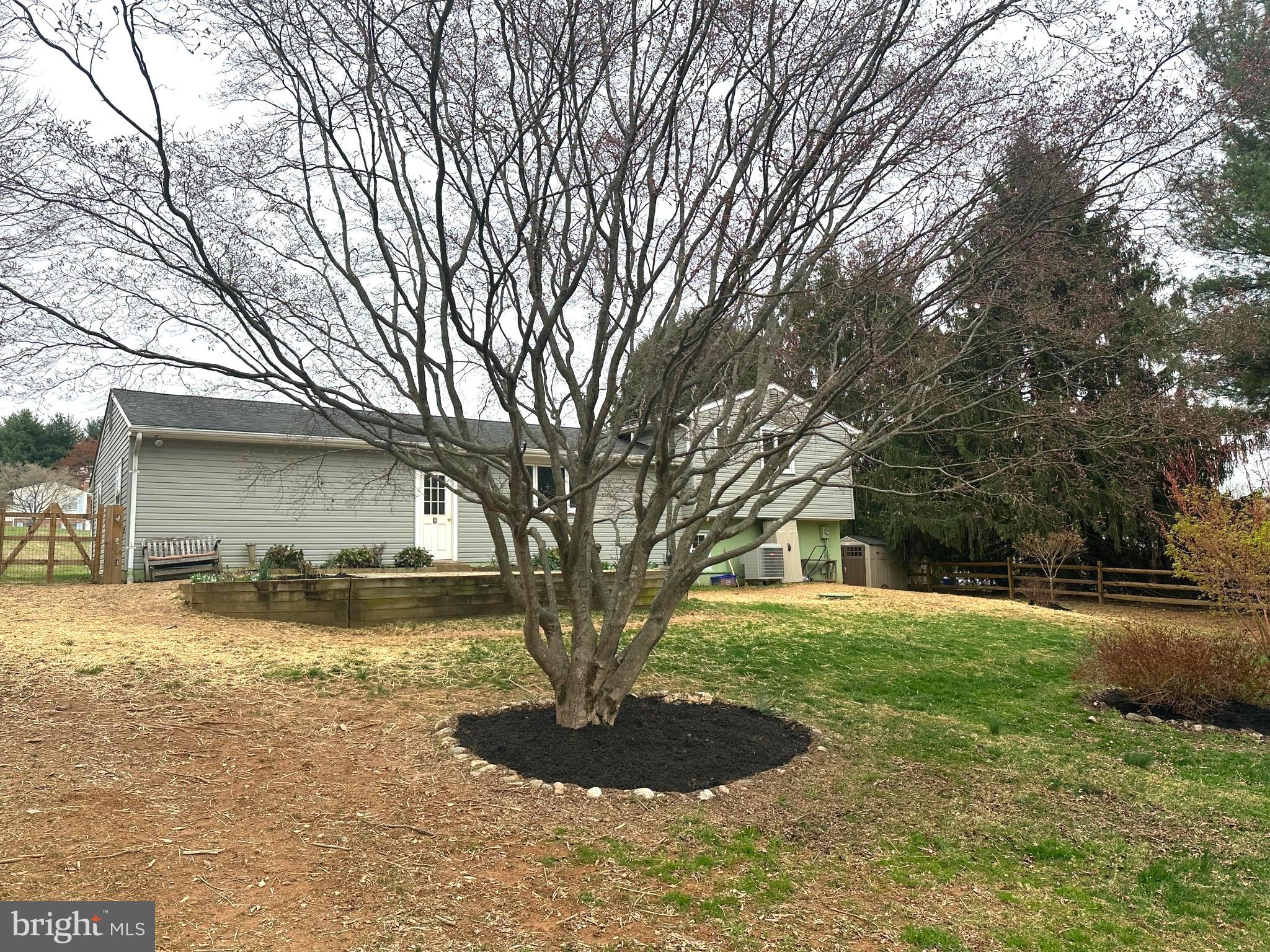 MEADOWBROOK VILLAGE - Residential