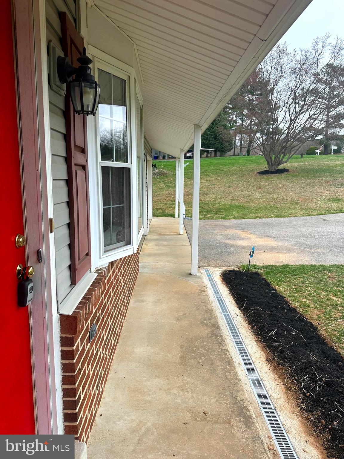 MEADOWBROOK VILLAGE - Residential