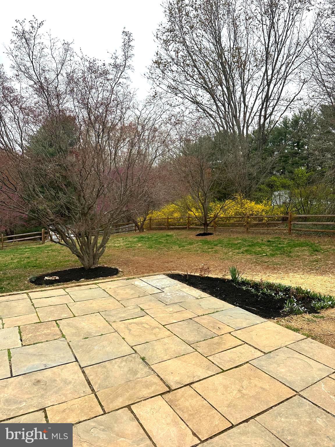 MEADOWBROOK VILLAGE - Residential