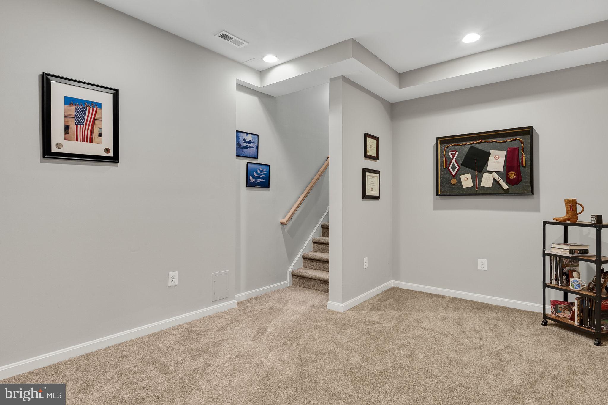 ARRINGTON HEIGHTS - Residential