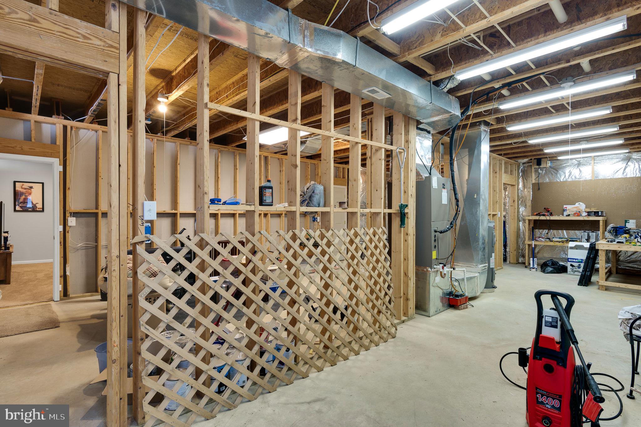 ARRINGTON HEIGHTS - Residential