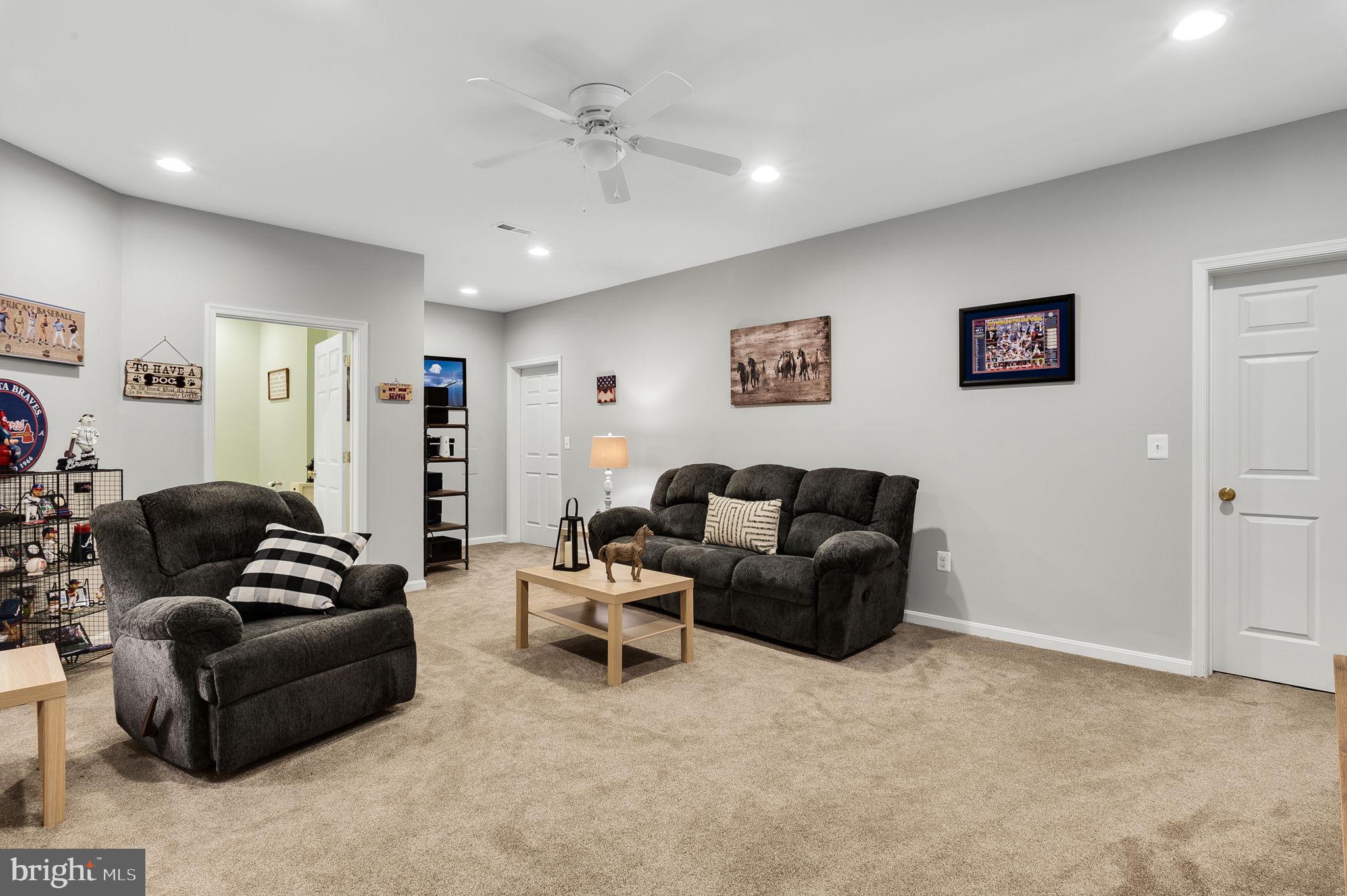 ARRINGTON HEIGHTS - Residential