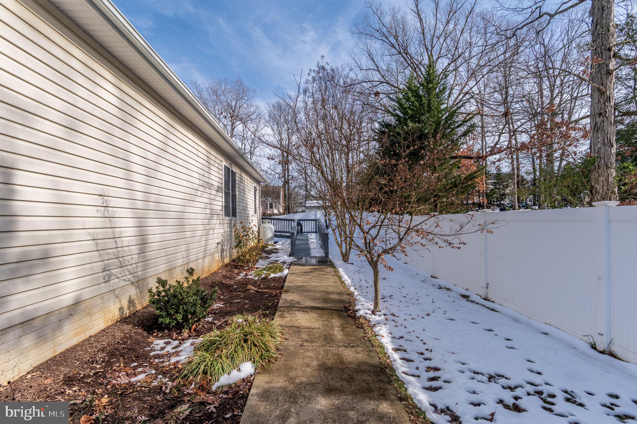 ARRINGTON HEIGHTS - Residential