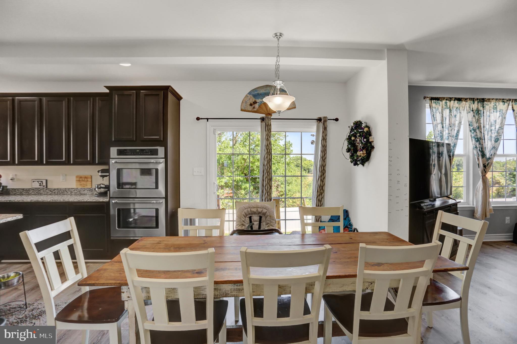 CREEKSIDE - Residential