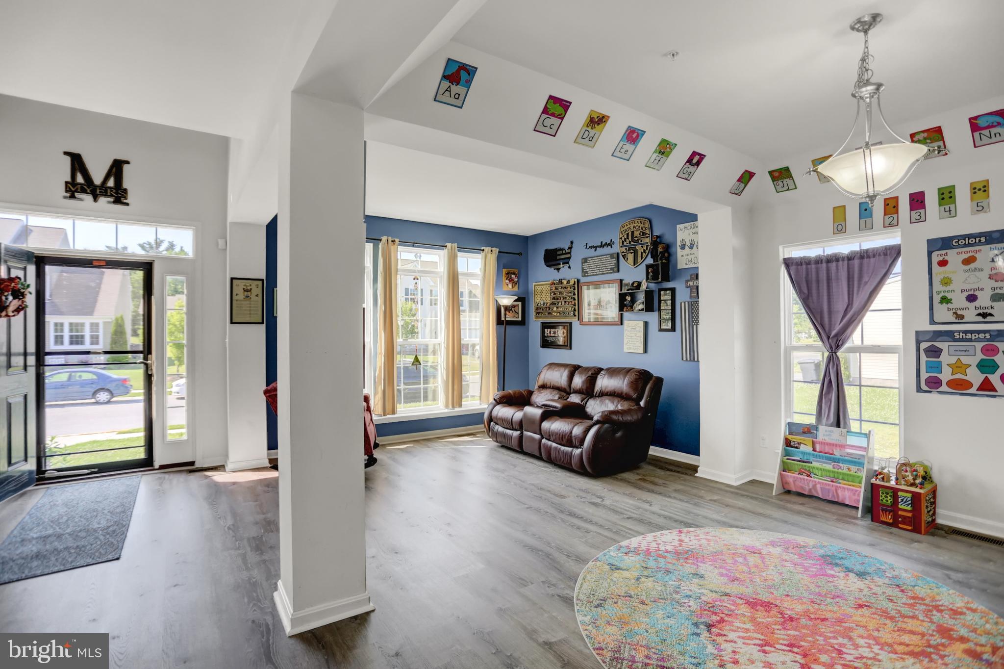 CREEKSIDE - Residential