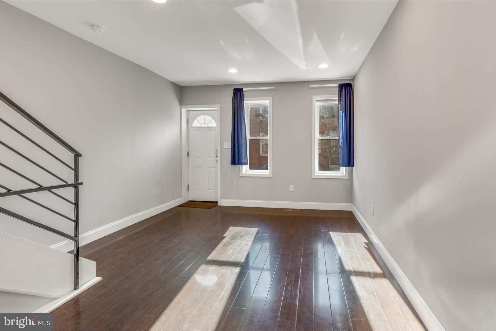 DICKINSON NARROWS - Residential Lease