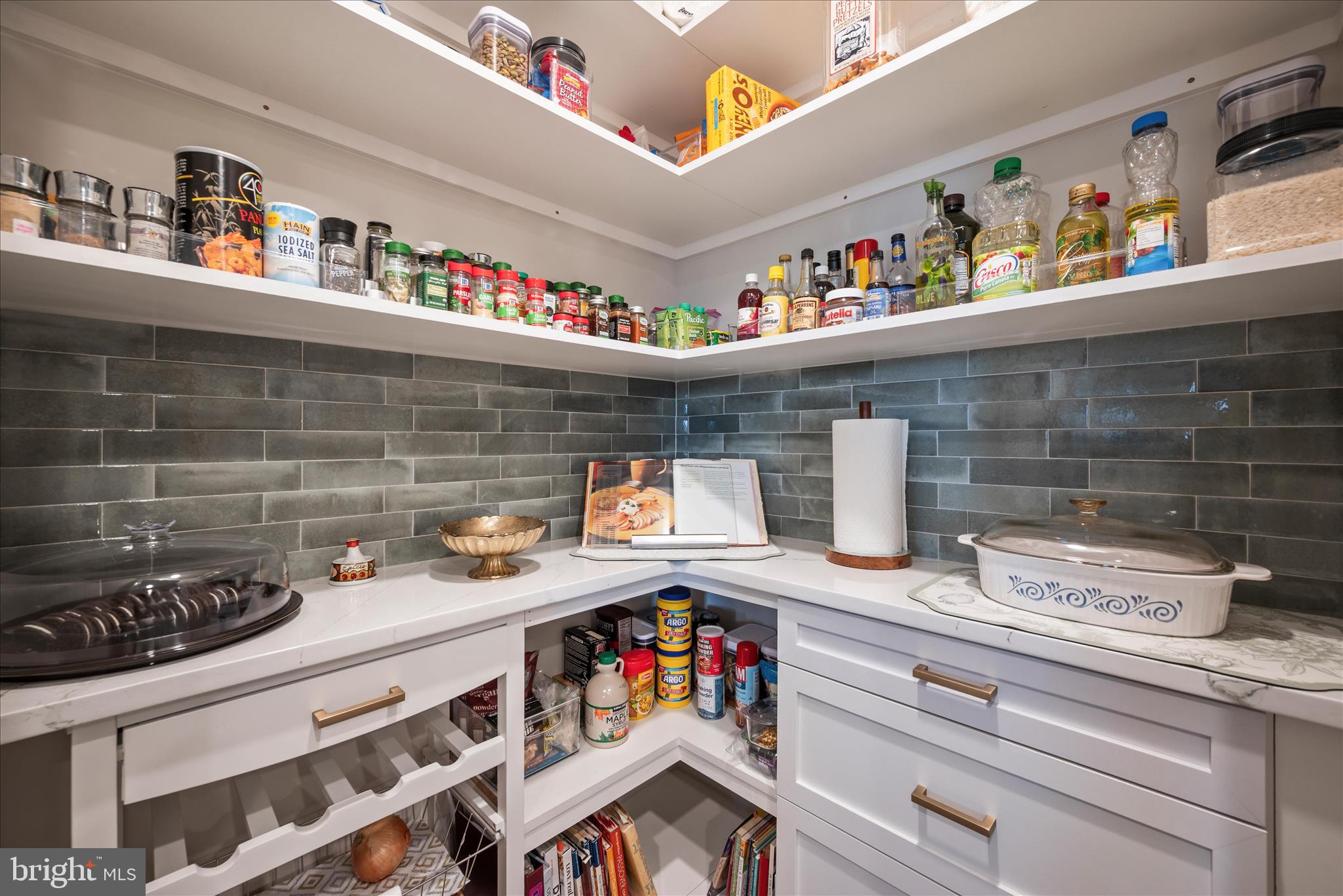 VALLEY VIEW - Residential