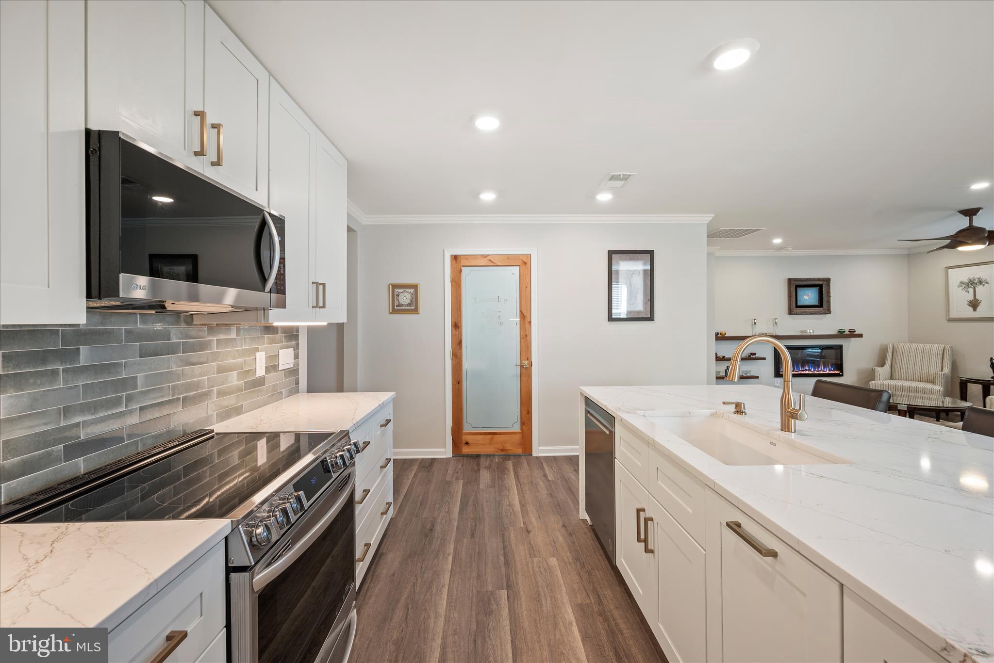 VALLEY VIEW - Residential