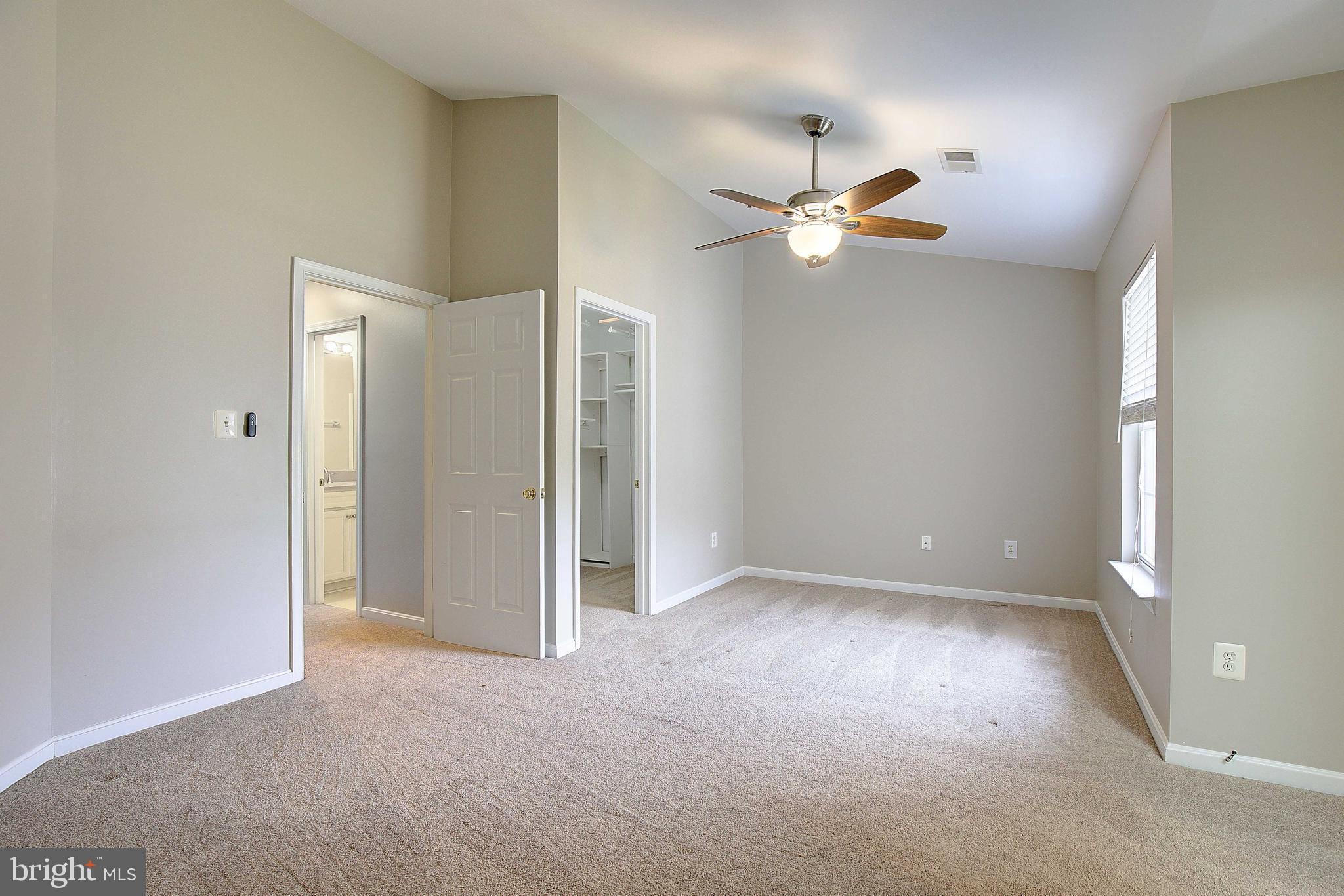 RIVER OAKS - Residential